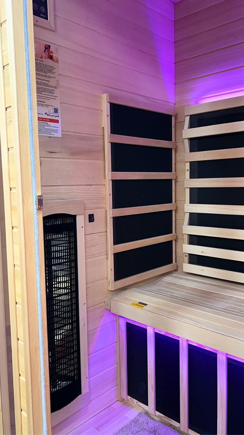 Kylin Full Spectrum Carbon Infrared Sauna Room 1 Person - K8109 FS