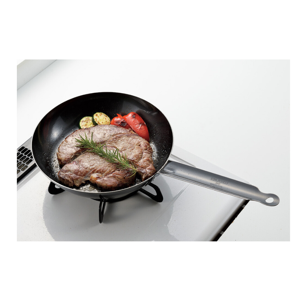 Yokoyama Camping Iron Frying Pan Black - 18cm