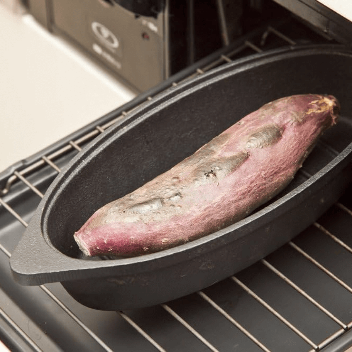 Ikenaga Ironwork Iron Slim Dutch Oven