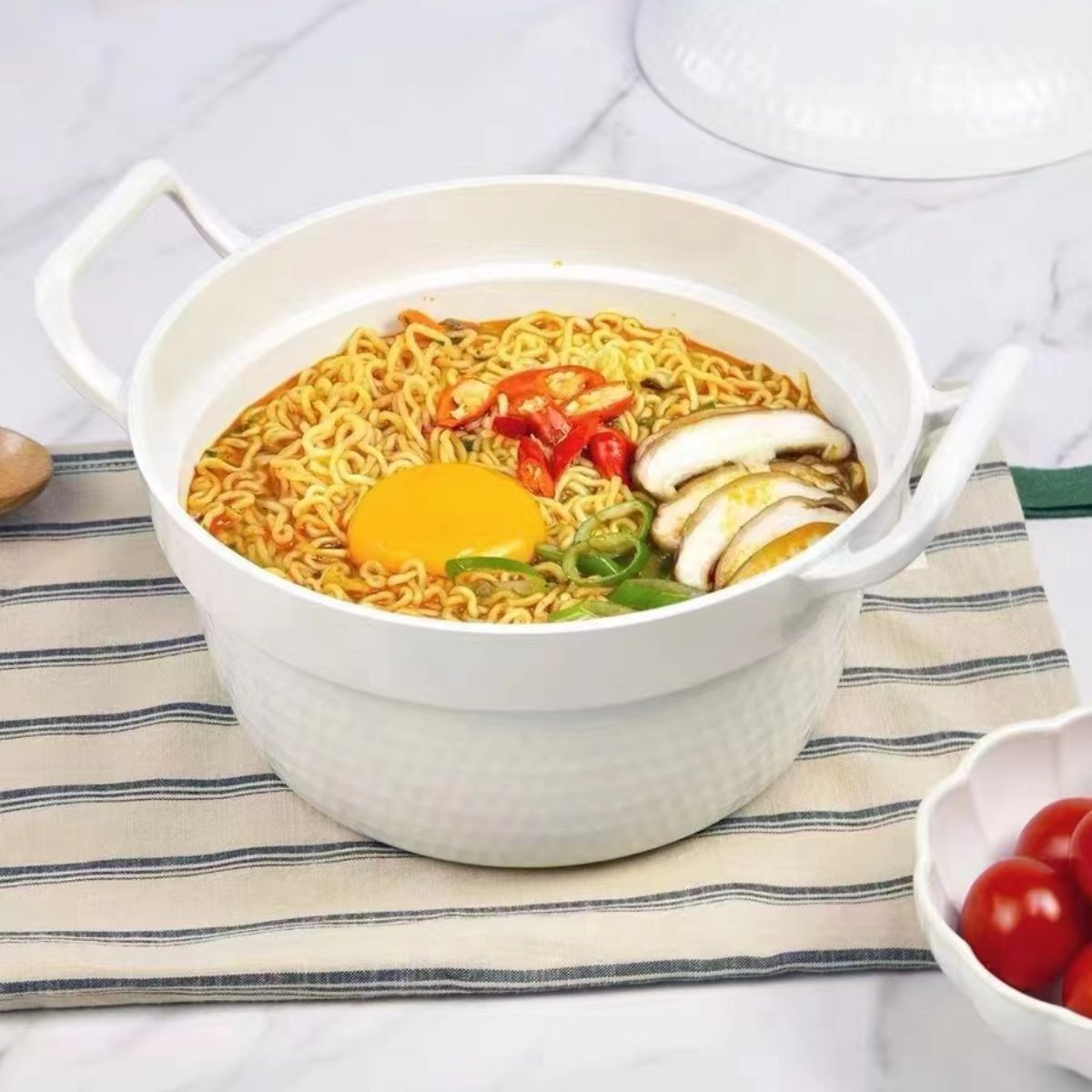 Noodle Pot