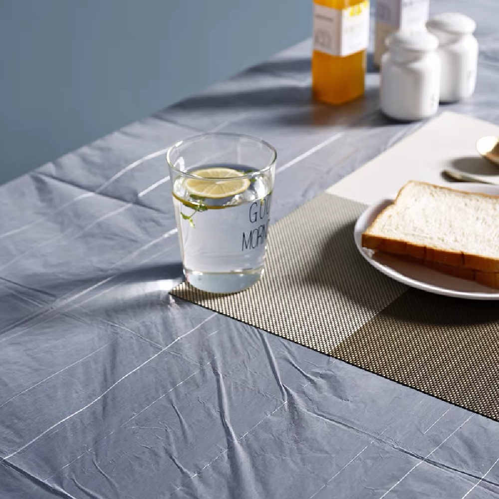 Fresh Life PE Waterproof Disposable Table Cloth Cover 200x200cm 8pc SH-7253