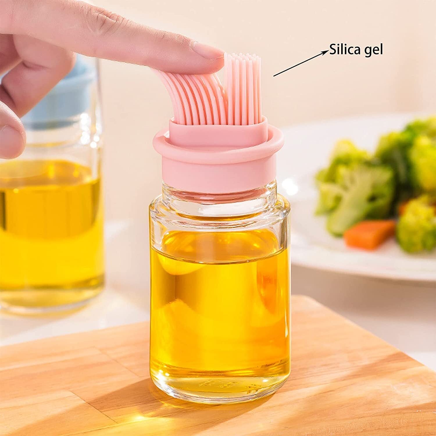 Robo Oil Brush Bottle Seasoning Spice Condiment Container w/Brush 150ml-Pink