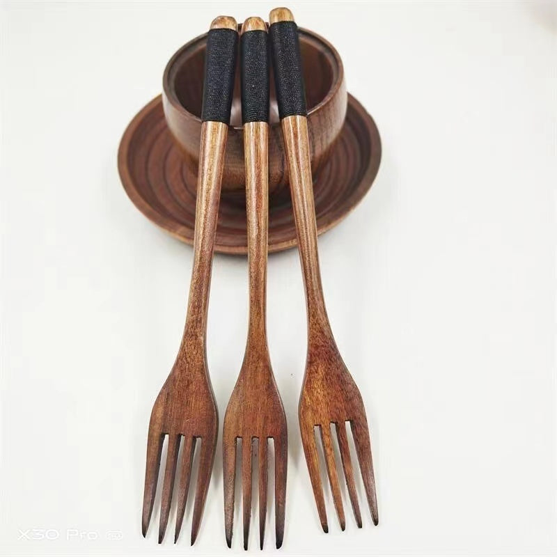Yesjoy Wood Tangled Utensil Fork F892A