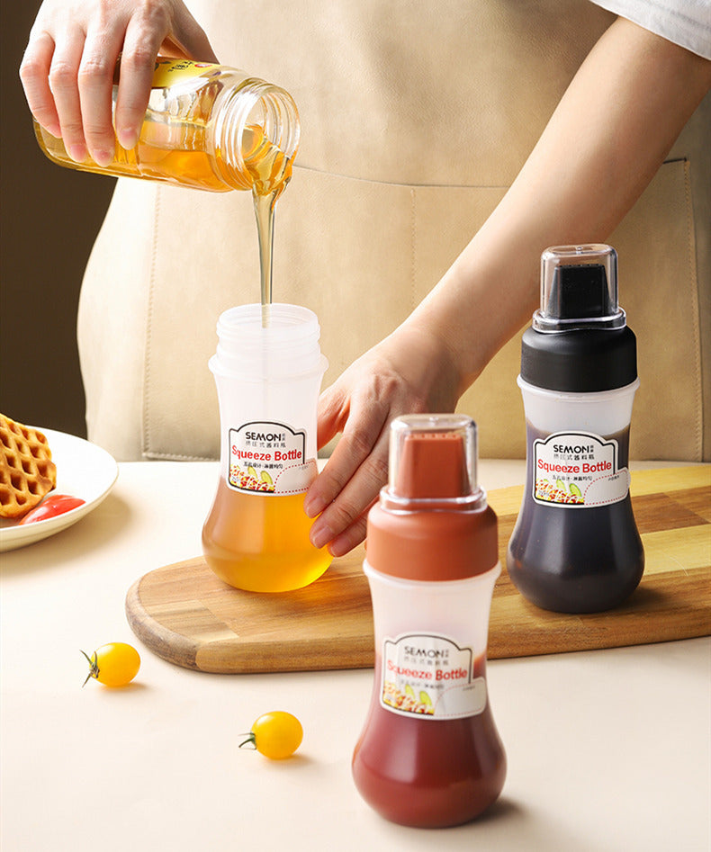 sauce bottle container