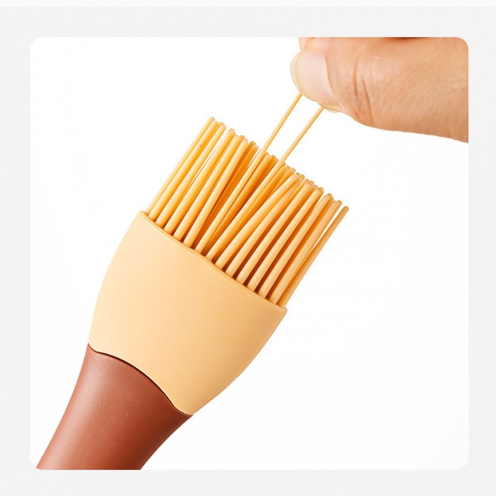 Robo Shield Silicon Oil Brush 200ml - Brown