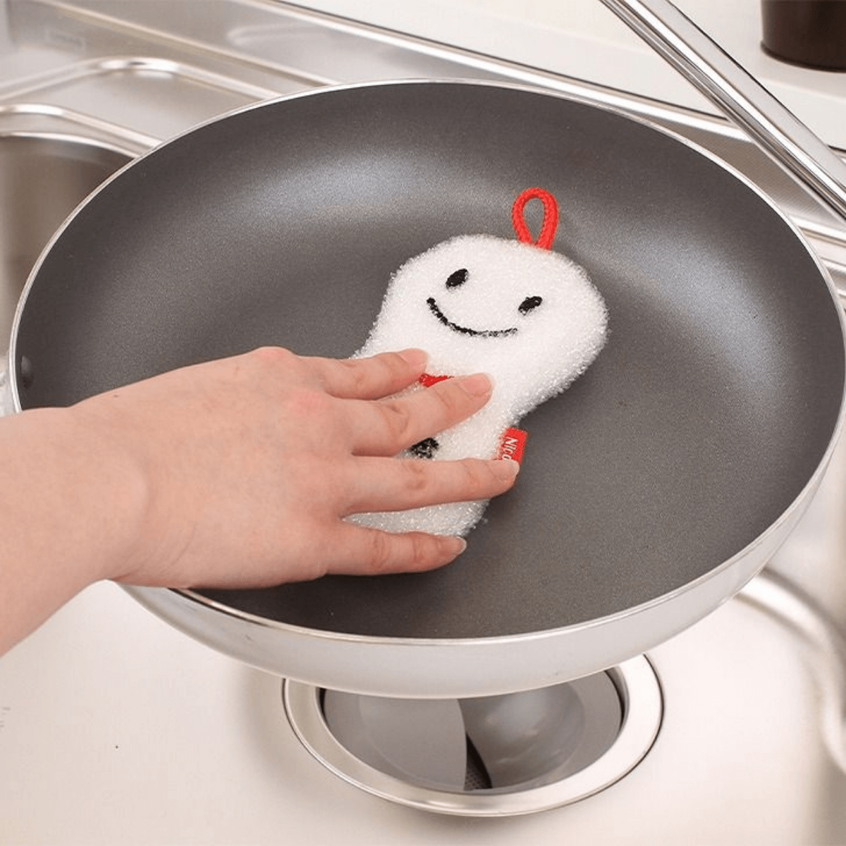 Sanbelm Nicott Smile Cleaning Sponge - White