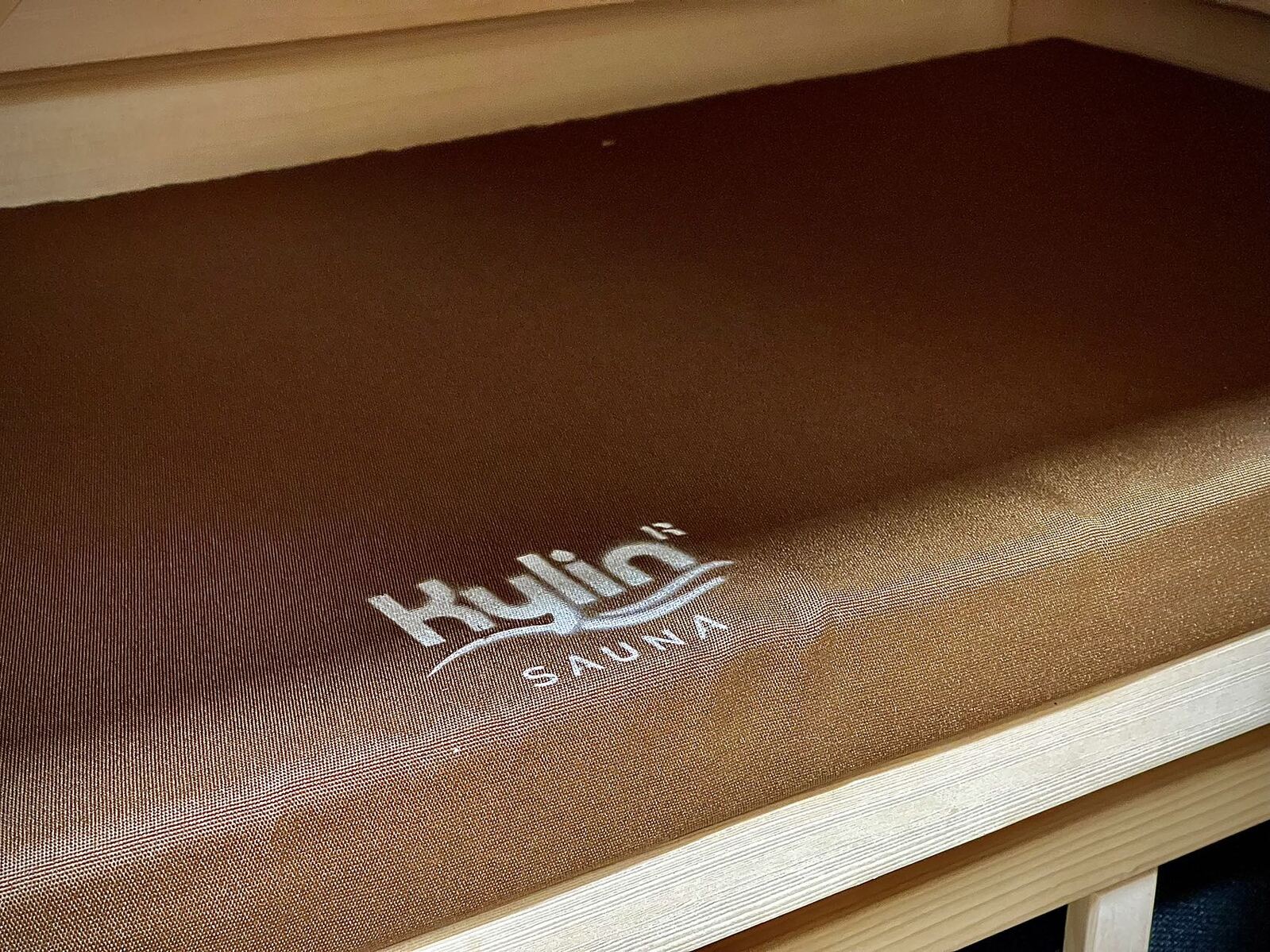 Kylin Sauna Seating Cushion Mat for 1 person sauna (S) 75*38*5 ?Dark Brown