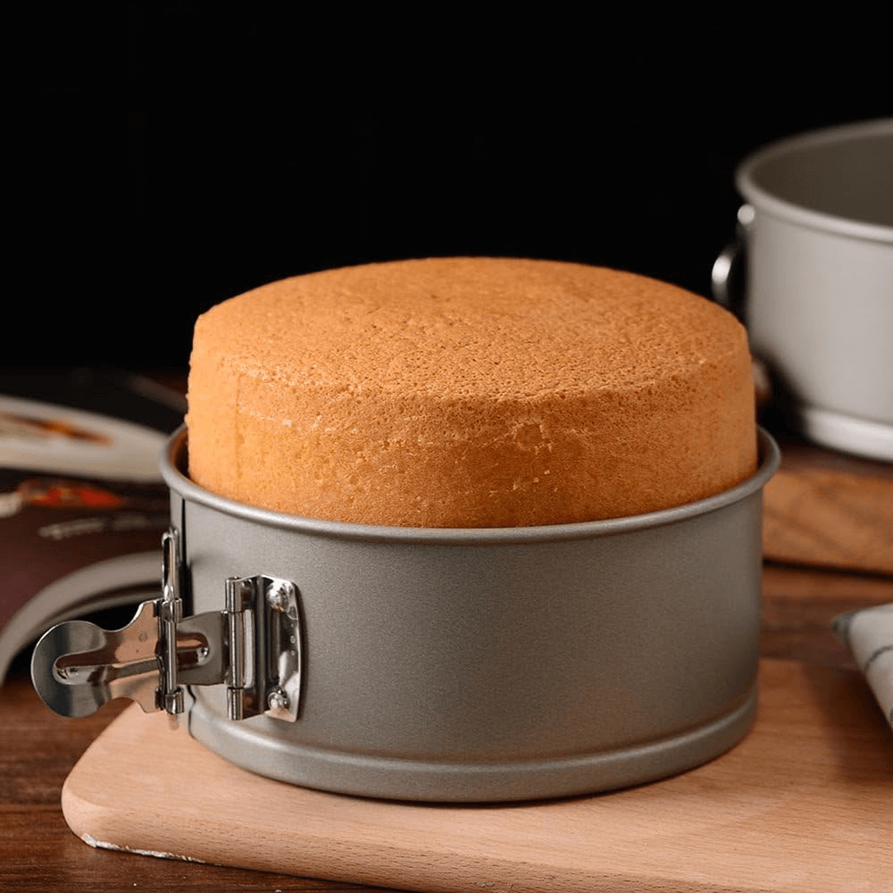 Tiger Crown Cake Pan - 18cm