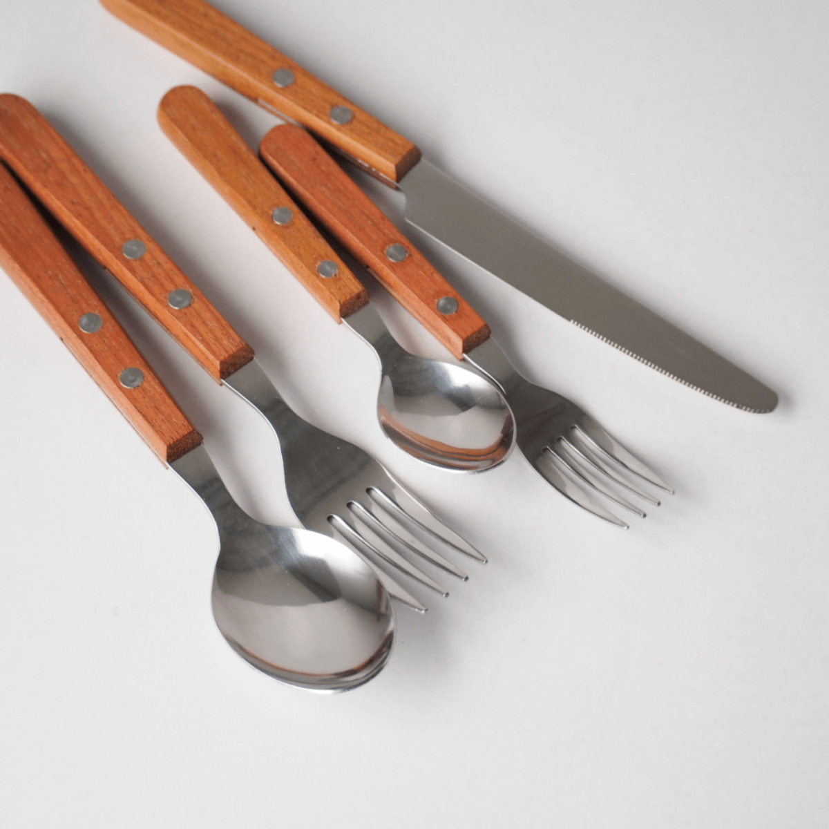 Takakuwa Dessert Spoon With Wooden Handle - 14cm