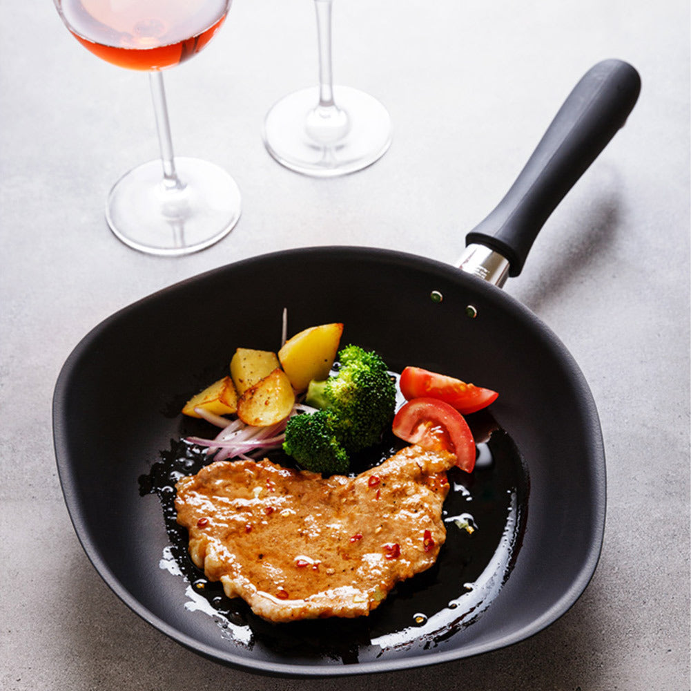 Sori Yanagi Japanese Pure Iron Frying Pan Skillet with Stainless Steel Lid