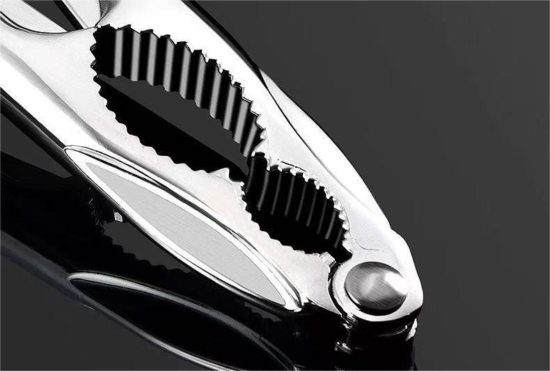 SBZ  Multifunctional Nutcracker