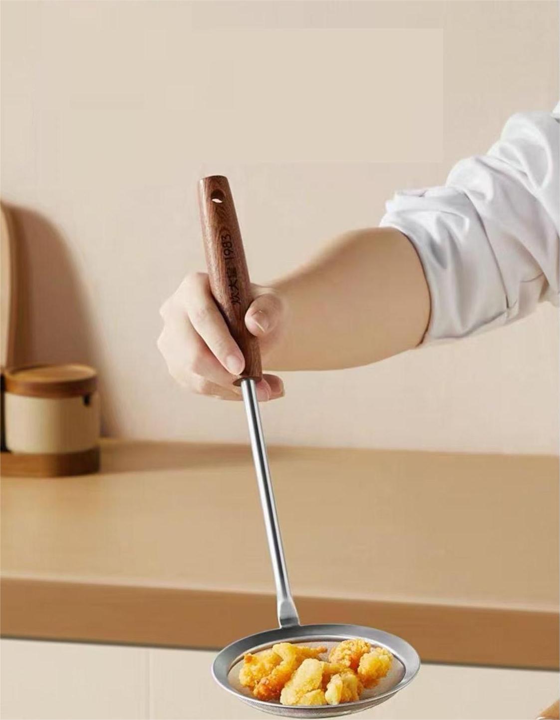 Cooker King 304 S/S Elegant Kitchen Mesh Strainer Ladle